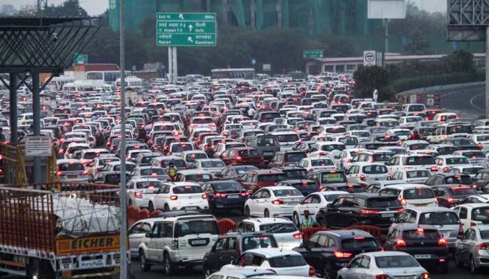 Traffic advisory: Travelling on Delhi-Gurugram expressway today? Check routes to avoid congestion