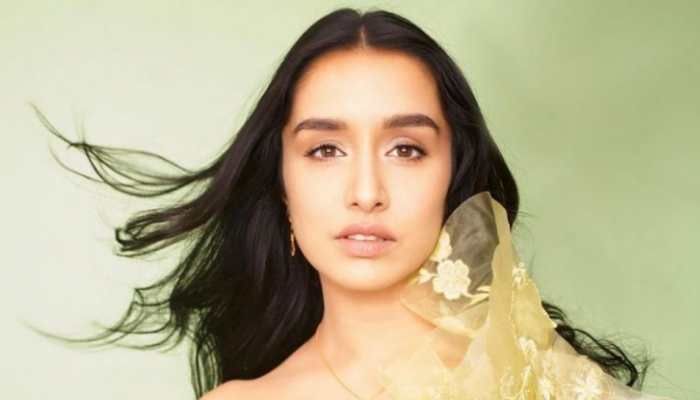 Aur Sunao: Shraddha Kapoor indirectly reacts to breakup rumours with Rohan Shrestha