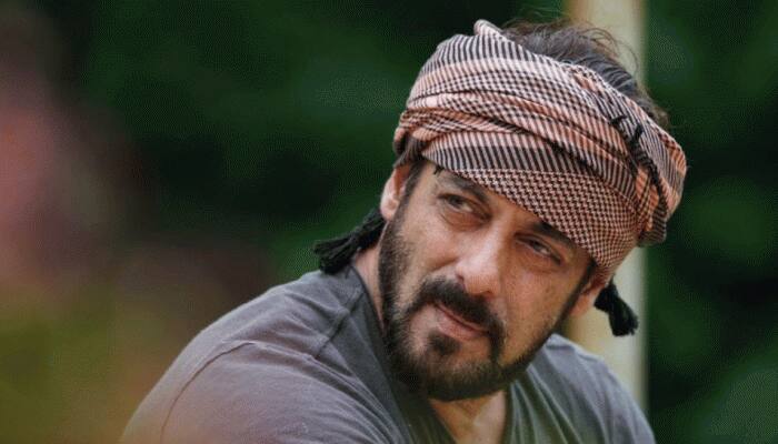 Salman Khan makes Telugu debut, wraps up shooting of Chiranjeevi&#039;s political-drama &#039;Godfather&#039;
