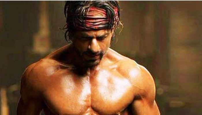 Shah Rukh Khan Looks Smoking Hot In Shirtless Avatar Flaunts His 8 Pack Abs In First Pathaan 