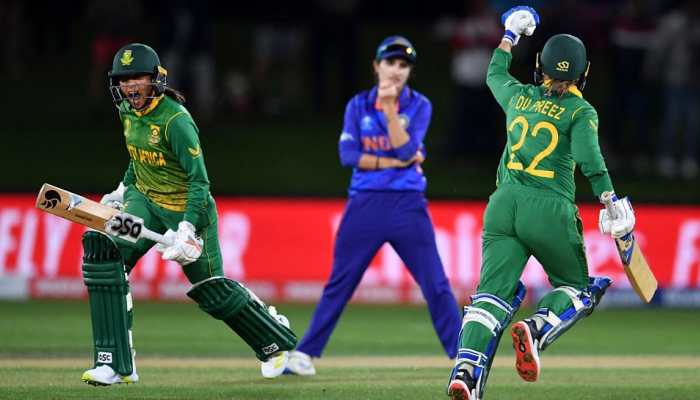 Deepti Sharma won't be sleeping tonight: India fans heartbroken as India crash out of ICC Women's World Cup 2022