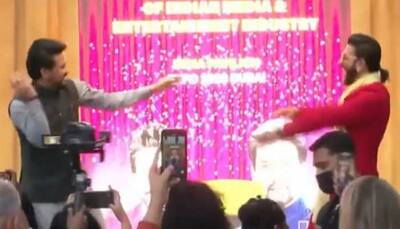 Ranveer Singh makes Union Minister Anurag Thakur shake legs on 'Malhari', video goes viral - Watch
