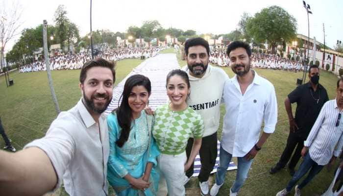 Abhishek Bachchan keeps his word, holds first screening of Dasvi in Agra jail for inmates!