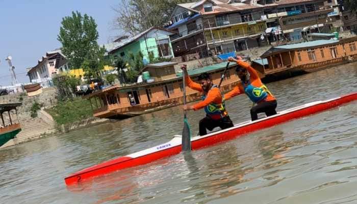 J&amp;K: First Kayaking, Canoeing marathon held in Srinagar, 10 female athletes participate