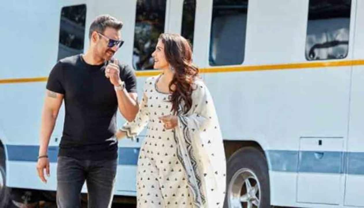 Ajay Devgan And Kajol Xxx Photo - Kajol wishes husband Ajay Devgn in her own style, check out her latest  hilarious post | People News | Zee News