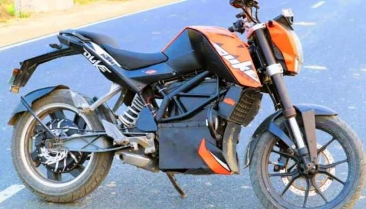 This KTM Duke is modified into an electric motorcycle, gets 130 km ...