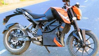 This KTM Duke is modified into an electric motorcycle, gets 130 km battery range