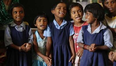 'Madhu ka Panchwa Baccha', who was denied admission because of her name on Aadhaar, finally joins school