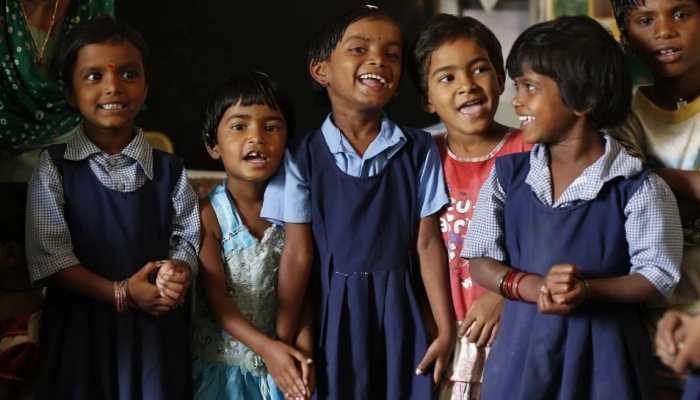 'Madhu ka Panchwa Baccha', who was denied admission because of her name on Aadhaar, finally joins school