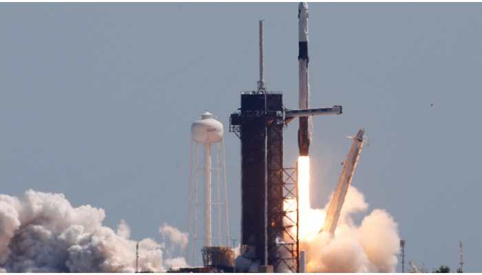 SpaceX gives rocket ride to ISS to 3 paying space enthusiasts; Check cost of each seat