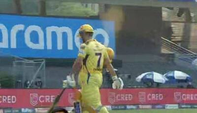 CSK playing with 10 players: MS Dhoni massively TROLLED after failing against SRH
