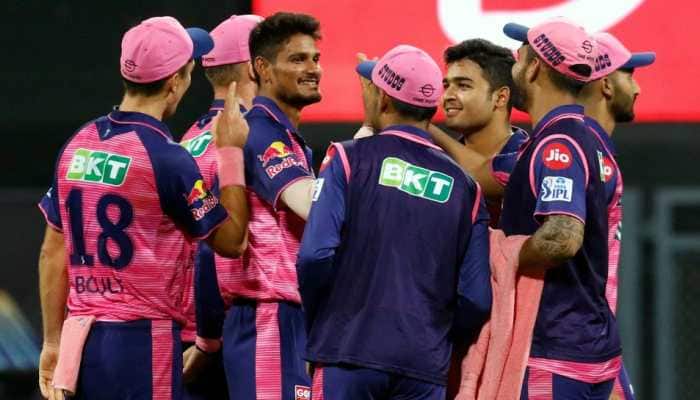 IPL 2022 Updated Points Table, Orange Cap and Purple Cap: RR rise to the top, LSG slip to 5th