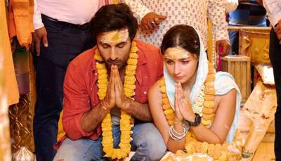 Newlyweds Ranbir Kapoor-Alia Bhatt's FIRST PICS as bride and groom leaked!