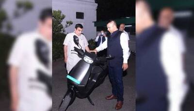 Nitin Gadkari checks Ola Electric scooter amidst rising EV fire incidents in India