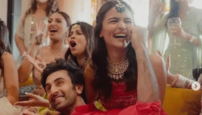 Ranbir Kapoor-Alia Bhatt wedding: Inside pictures from newlyweds&#039; wedding bash