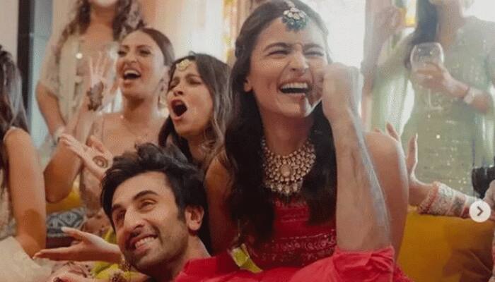 Ranbir Kapoor-Alia Bhatt wedding: Inside pictures from newlyweds' wedding bash