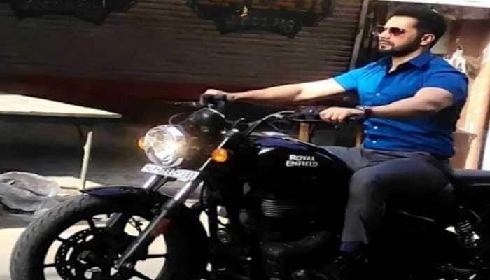 Bawaal: Actor Varun Dhawan fined by Kanpur Police for riding Royal Enfield without helmet