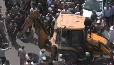 NDMC bulldozers begin drive to remove encroachments in Delhi's Jahangirpuri, heavy security deployed