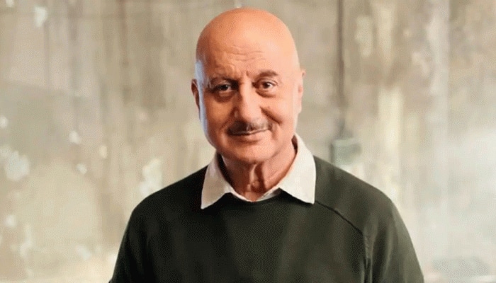 Anupam Kher labels &#039;healthy people harmful, pedestrians extremely dangerous for country&#039;: WATCH