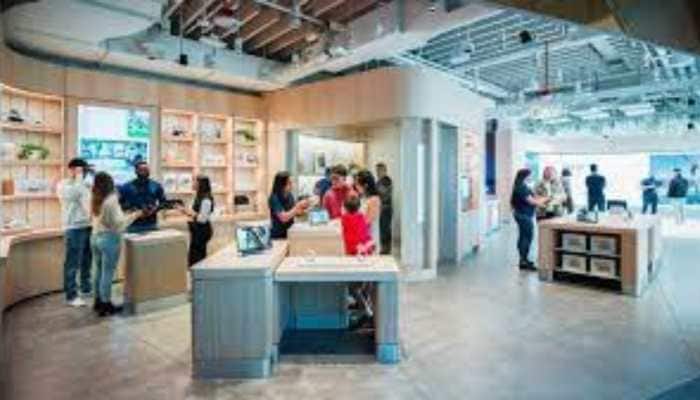 Facebook parent Meta to open its first physical retail store in May