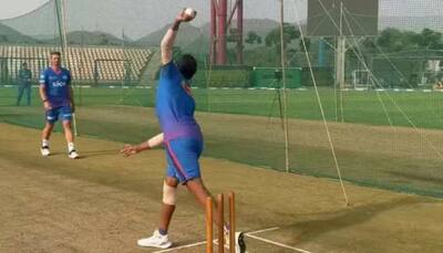 Baye Hath Ka Khel: Mumbai Indians' Jasprit Bumrah turns left-arm pacer in nets ahead of Rajasthan Royals clash in IPL 2022, WATCH
