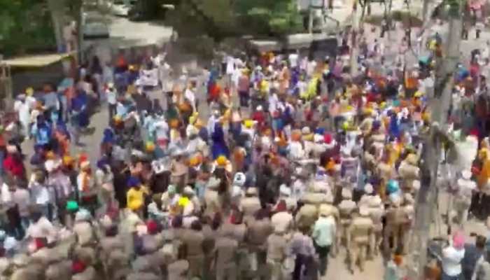 Two groups clash near Kali Devi Mandir in Punjab&#039;s Patiala; 2 injured, curfew imposed