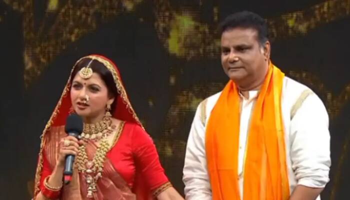 Bhagyashree says her ‘possessive’ husband wasn’t comfortable with her romancing others on-screen
