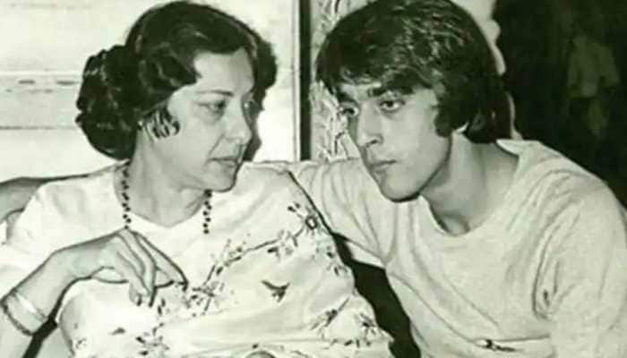 Sanjay Dutt says &#039;I wish my wife and kids would have met you&#039; to mom Nargis on death anniversary