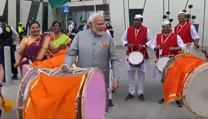 Prime Minister Narendra Modi plays &#039;dhol&#039; in Denmark&#039;s Copenhagen, Watch