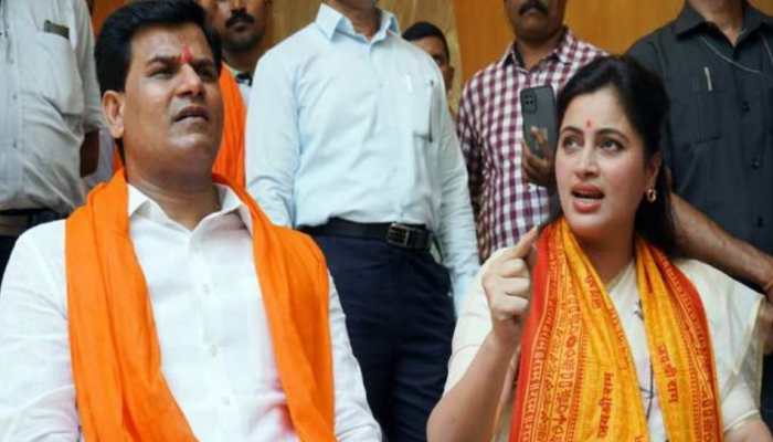 Hanuman Chalisa row: Prison officials neglected MP Navneet Rana&#039;s health issues, alleges husband