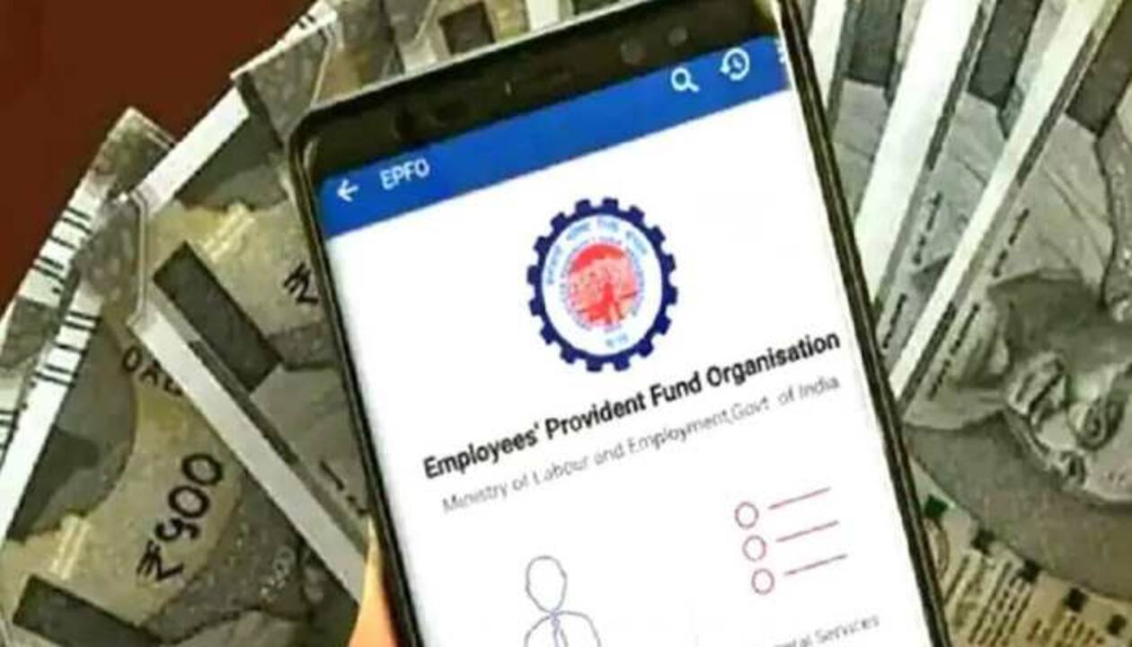 PF Update: EPFO may credit interest in 2022; Here's how to check PF balance  | Personal Finance News | Zee News