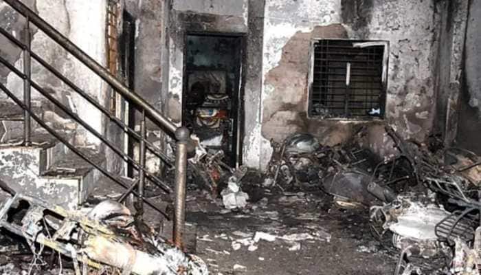 Indore building fire, that killed 7 and injured 9, started by &#039;jilted lover&#039;: Police