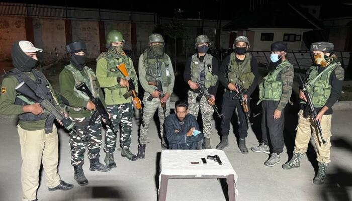 LeT terrorist arrested in Kashmir&#039;s Baramulla, arms, pistols recovered