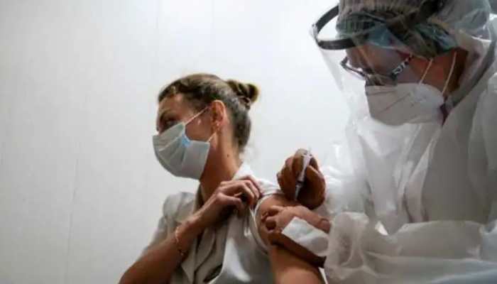India relaxes 9-month mandatory waiting period for Covid-19 precaution dose for overseas travellers