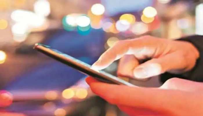 India’s telecom subscriber base grew to 116.6 crore in March, Airtel leads growth 