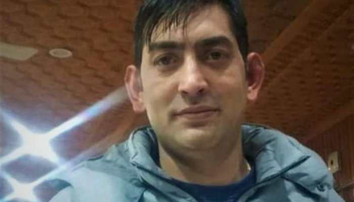 J&amp;K govt forms SIT to probe killing of Chadoora Tehsil office employee Rahul Bhat, announces job for his kin