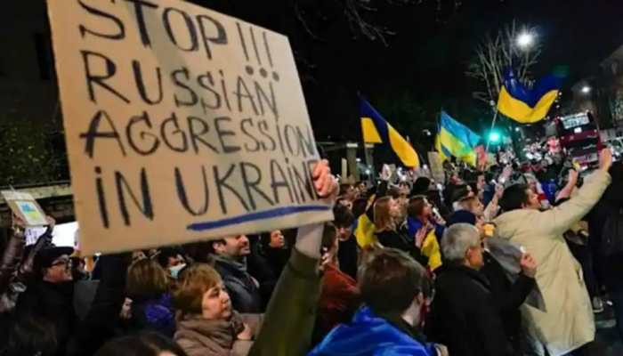 In first since Ukraine war, Pentagon chief dials Russian counterpart, calls for immediate ceasefire