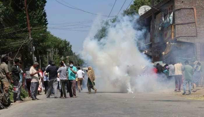 Rahul Bhat&#039;s killing: J&amp;K LG orders probe into use of force against Kashmiri Pandit protestors