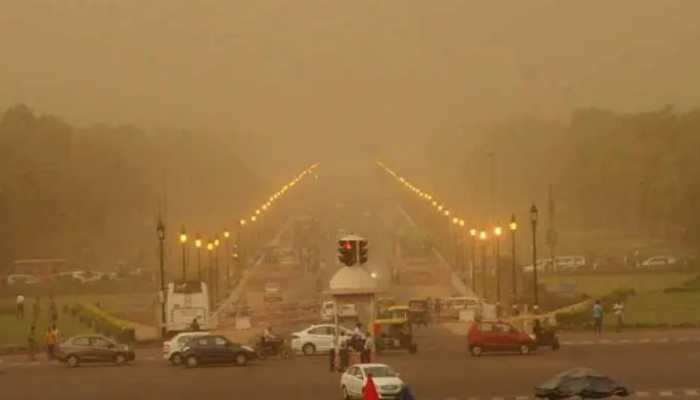 Delhi weather: Dust storm likely, cloudy skies to cool down soaring temperatures