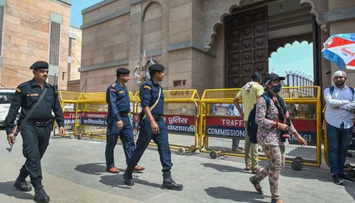 Gyanvapi Masjid case: Protect area where 'Shivling' found, Muslims can continue offering 'namaz', says SC