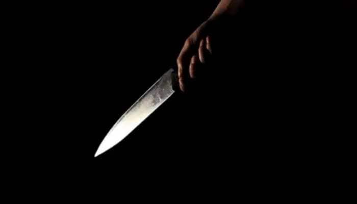 Delhi shocker! 15-year-old boy stabbed outside school by unknown men 