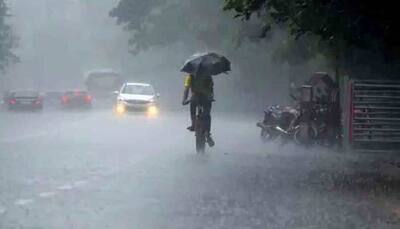 Heavy rains lash Kerala, IMD issues ‘yellow alert’ in nine districts