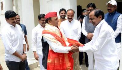 Telangana CM KCR embarks on national tour, meets SP chief Akhilesh Yadav in Delhi