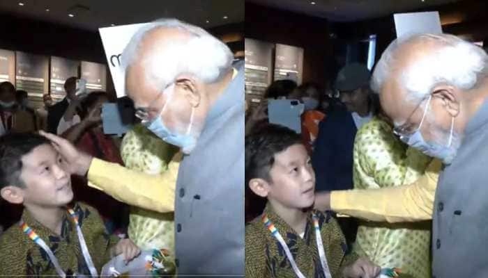 &#039;Waah, ye kahan seekh lia?&#039;: PM Modi lauds Japanese kid greeting him in Hindi in Tokyo - WATCH