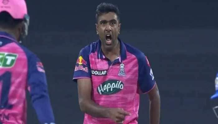 'R Ashwin is a problem for RR...', Sanjay Manjrekar makes BIG statement on Rajasthan Royals all-rounder ahead of IPL 2022 Qualifier 2 RR vs RCB 