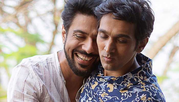Hansal Mehta reveals 'kiss between Pratik Gandhi and Ranveer Brar was meant to be awkward'