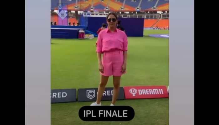 IPL 2022 Final Closing Ceremony: Neeti Mohan rehearses with AR Rahman for grand event, WATCH