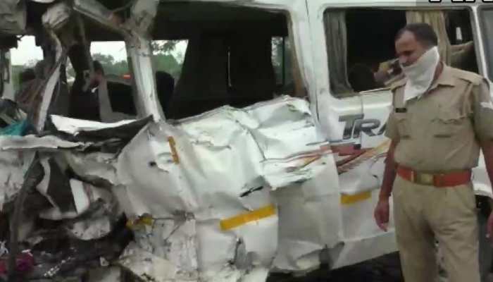 7 Karnataka tourists killed, 9 injured as bus en route Ayodhya collides with truck