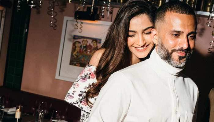 Preggers Sonam Kapoor flies to Italy with hubby Anand Ahuja for their babymoon - See pics