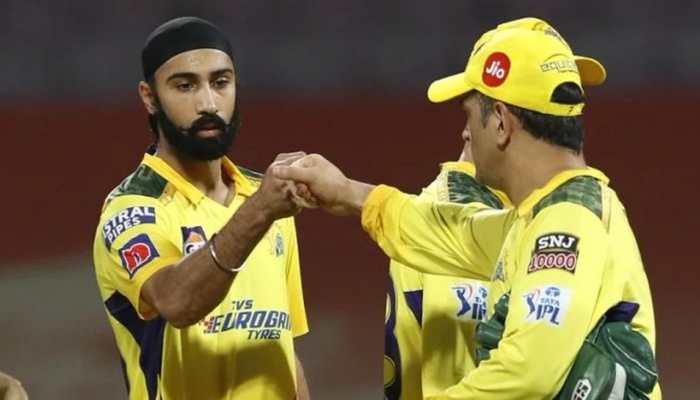 In pressure situations Mahi bhai...: CSK bowler Simarjeet Singh says THIS for MS Dhoni